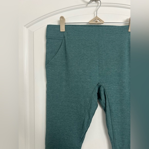 Lunya Restore Pocket Green Lounge Leggings Size Extra Large loungewear cozy - Picture 6 of 13